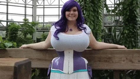 big tit cosplay|Free Cosplay Tube 